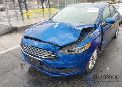 2017 Ford Fusion Hybrid Se z USA, uszkodzony, nr VIN 3FA6P0LU5HR387036